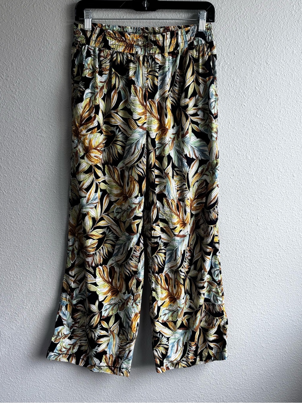 Tropical Floral Wide-Leg Pants